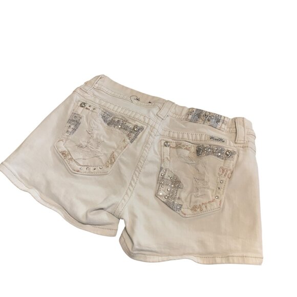 Miss Me Women's Shorts White Distressed Rhinestone Pockets Sz 27 (30 measured) - Picture 6 of 15